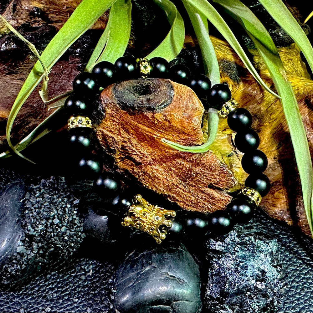 Handmade black and gold bracelet